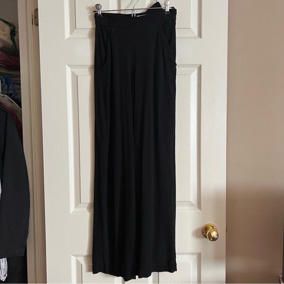 Aritzia Wilfred Faun Pant Long Black Crepe Flowy Trousers - Size XS - Picture 4 of 13